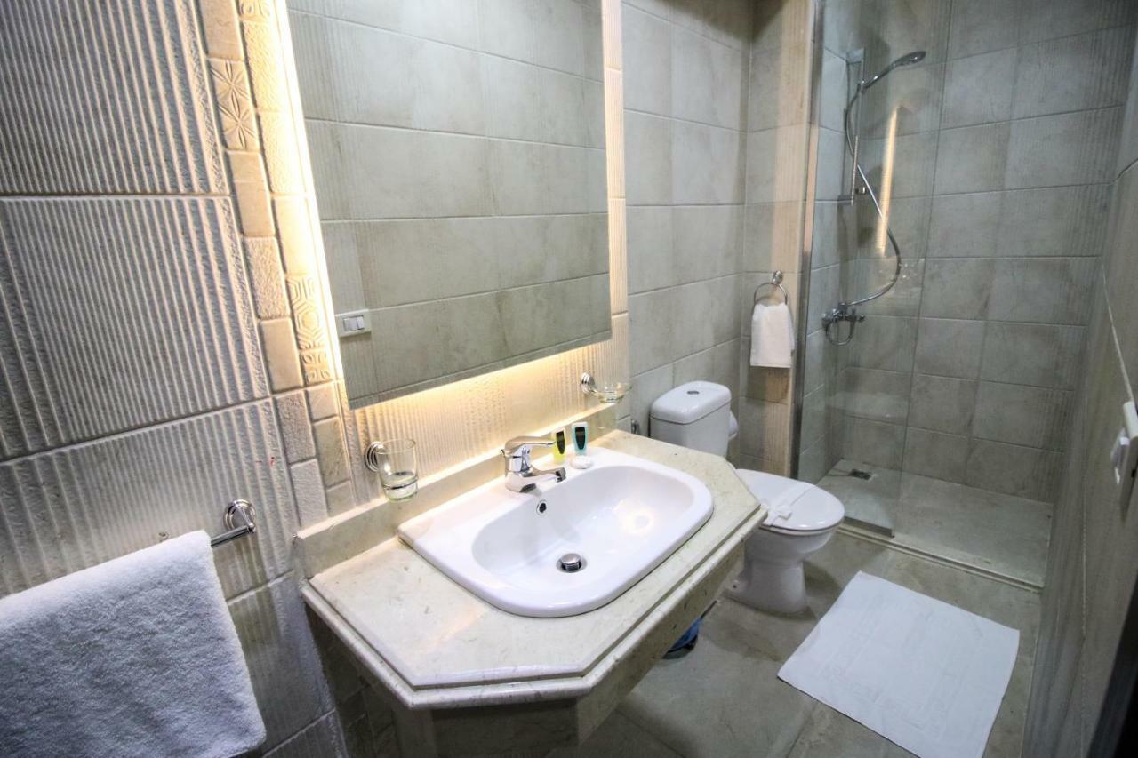 מלון קהיר Miramar Talaat Harb Square מראה חיצוני תמונה